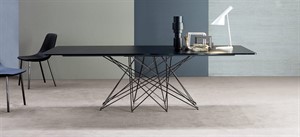 Bonaldo - Octa Dining Table