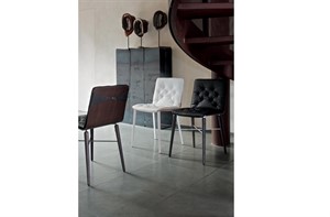 Bontempi Casa - Kate Chair (Metal Legs w Padding)